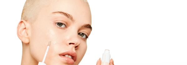 Prendre soin du contour des yeux :