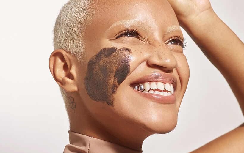 Le nettoyage du visage en profondeur pour une detox peau parfaite